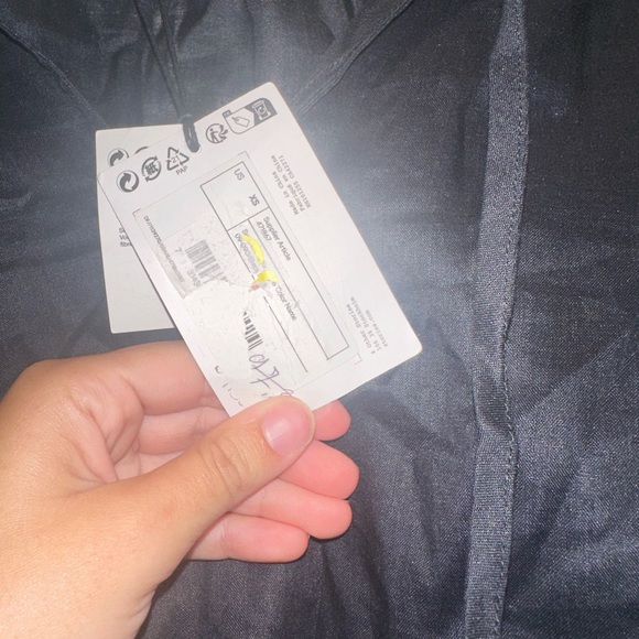 & Other Stories Oversized Voluminous Sleeve Blouse in Black NWT - Picture 4 of 10